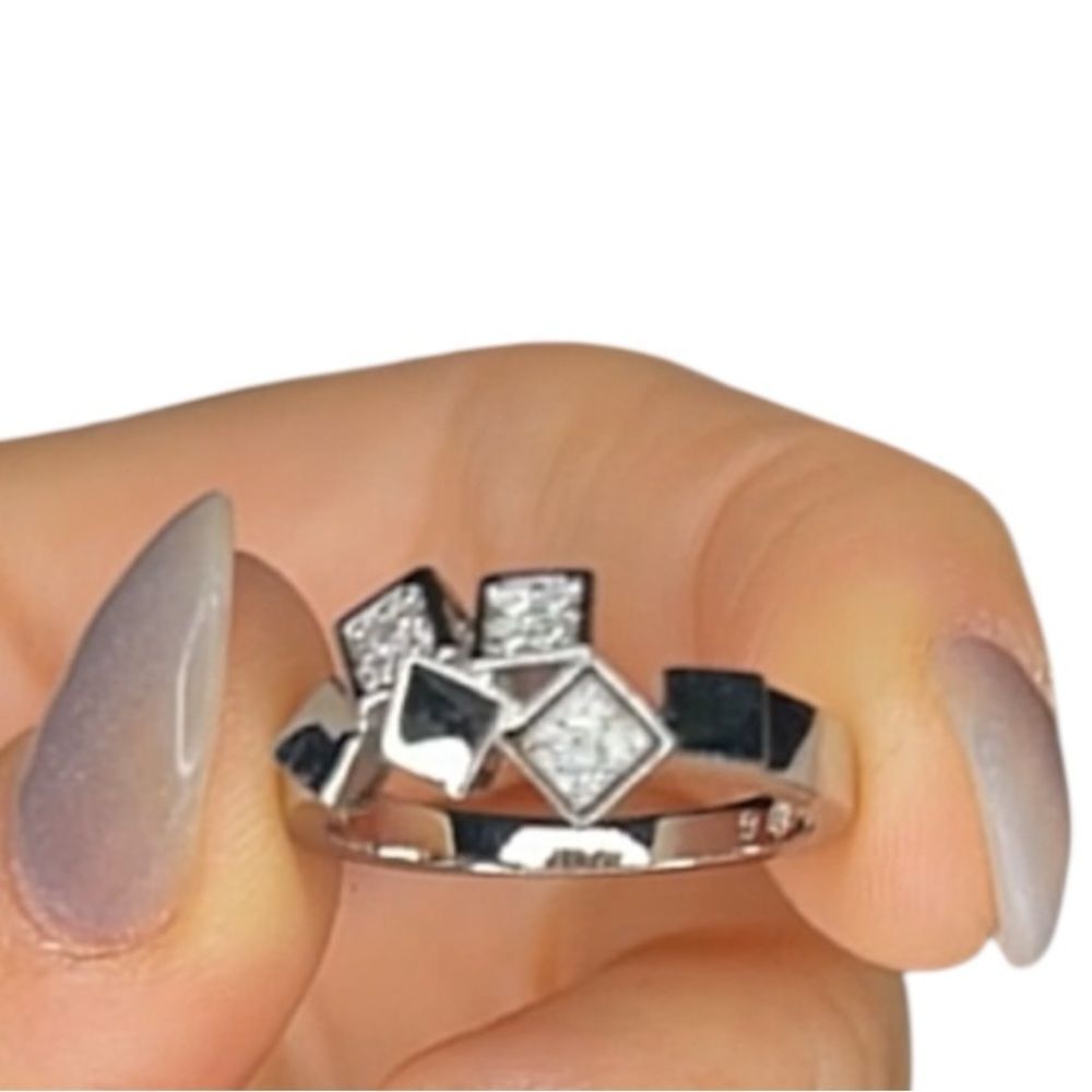 NWB White Gold Plated Silver-tone Geometric Ring CZ & Square Accents Size 5.75